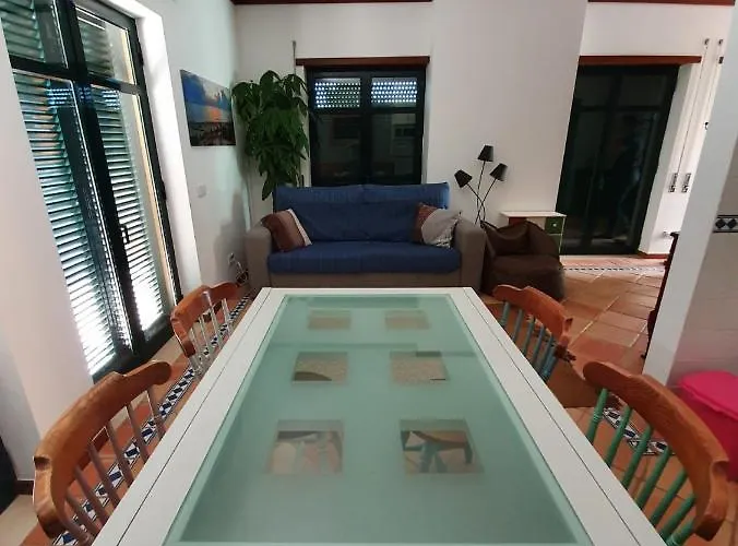 Big Fish 1 - Charming Appartement